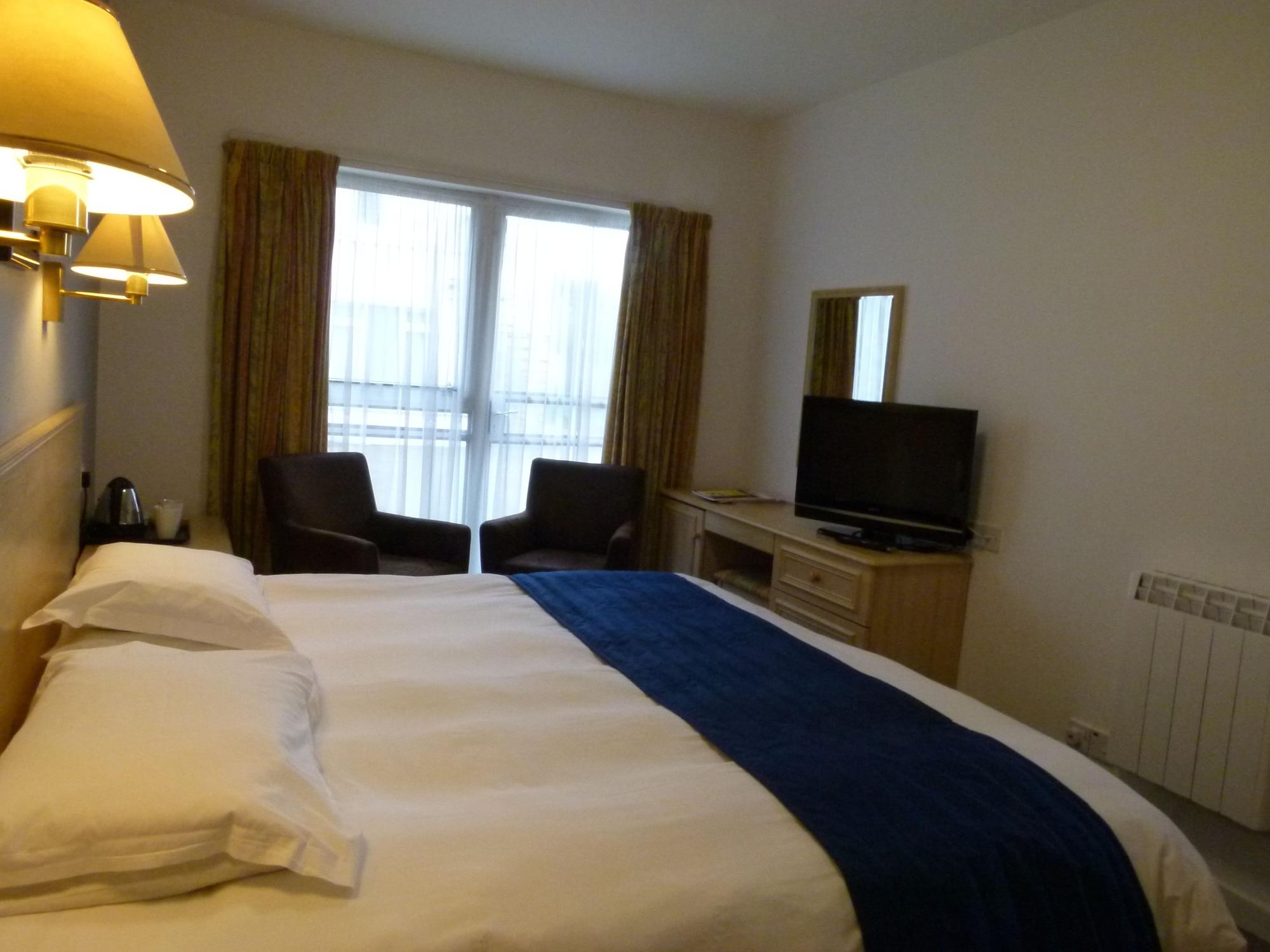 Beachcombers Hotel Grouville Εξωτερικό φωτογραφία