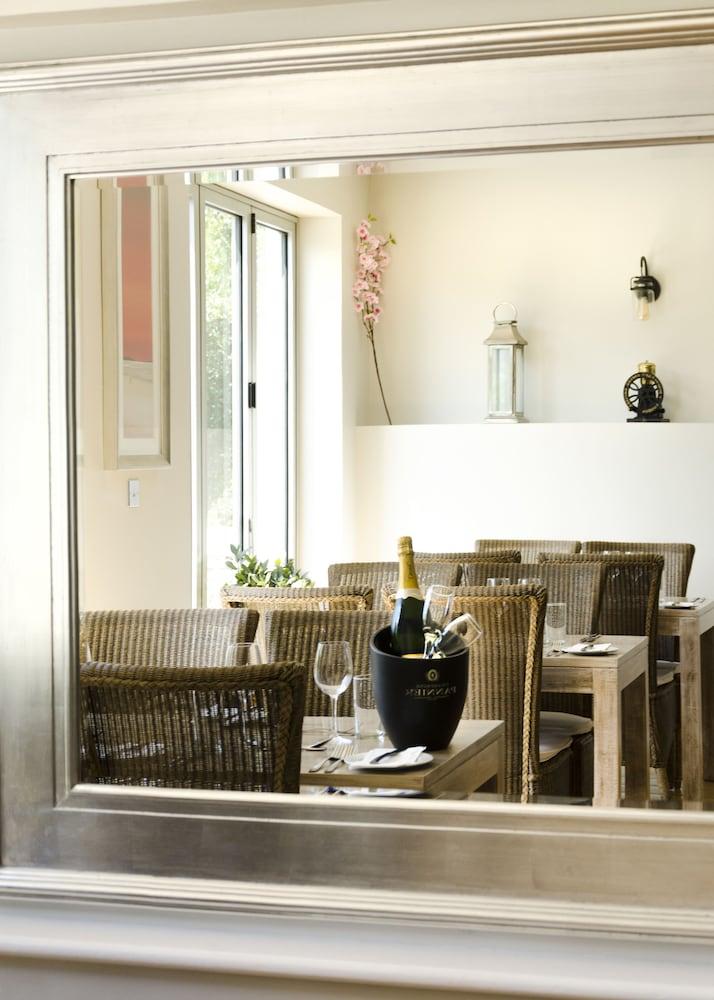 Beachcombers Hotel Grouville Εξωτερικό φωτογραφία