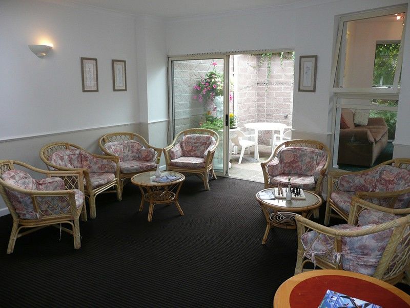 Beachcombers Hotel Grouville Εξωτερικό φωτογραφία