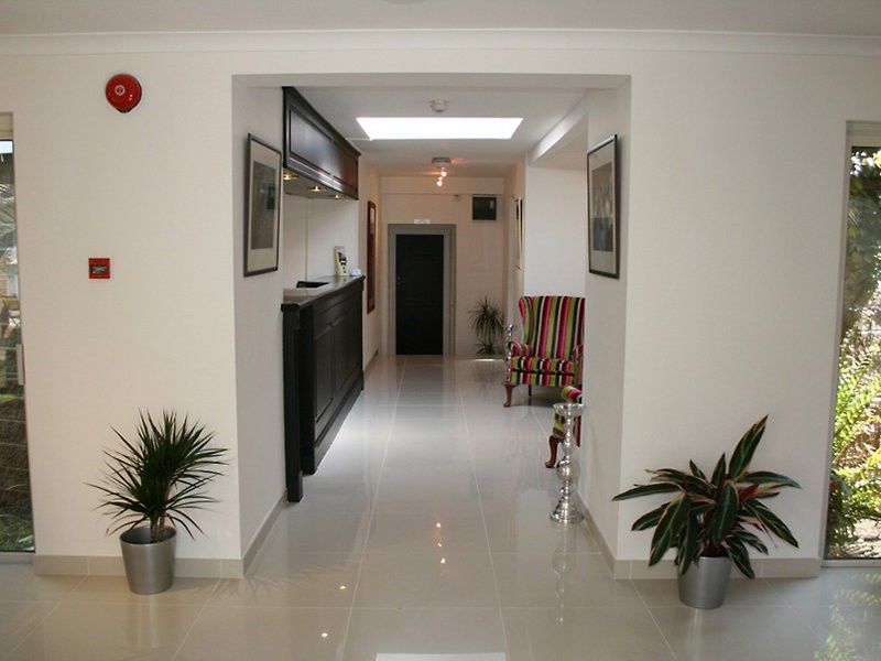 Beachcombers Hotel Grouville Εξωτερικό φωτογραφία