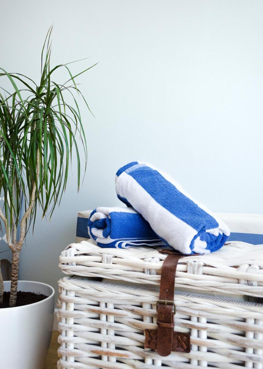 Beachcombers Hotel Grouville Εξωτερικό φωτογραφία
